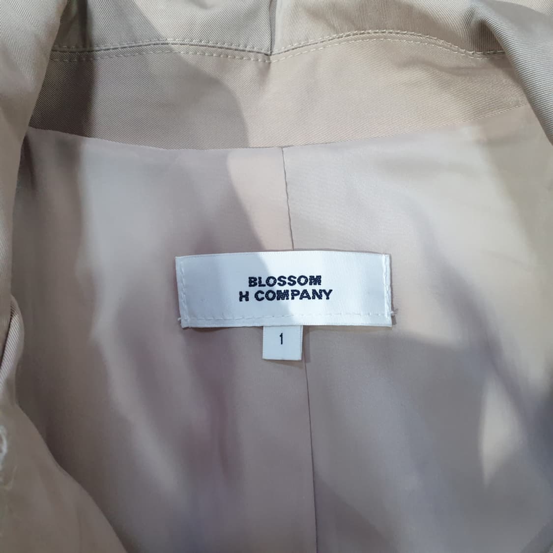 블러썸에이치컴퍼니 트렌치 롱 코트 1 상품이미지5