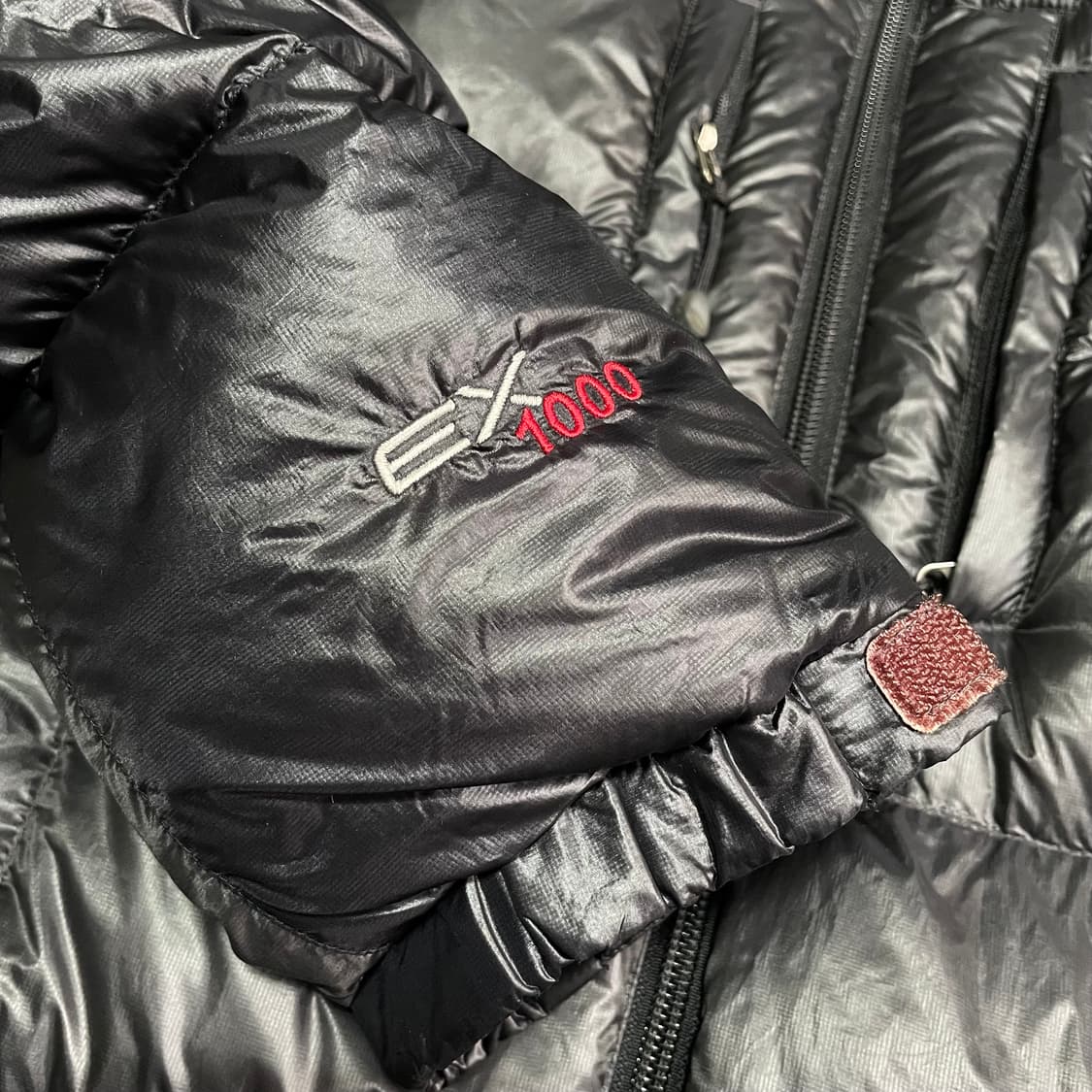 [M] 몽벨 EX1000 경량 다운 패딩 블랙 후드 상품이미지3