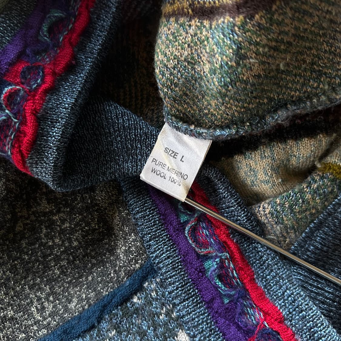 [L]GECCU 3D 그래픽 메리노 울 니트 스웨터 상품이미지9