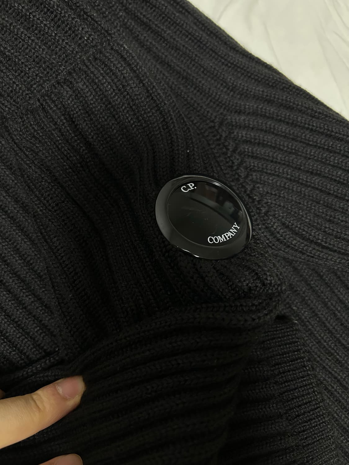 CP Company 메리노울 골지 터틀넥 니트 블랙 52(105). 상품이미지5