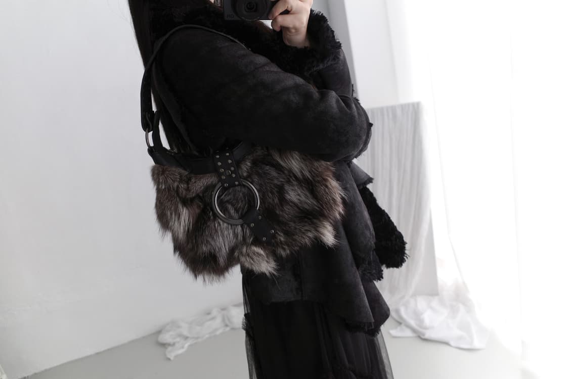 Y2K fur hobo bag  상품이미지5