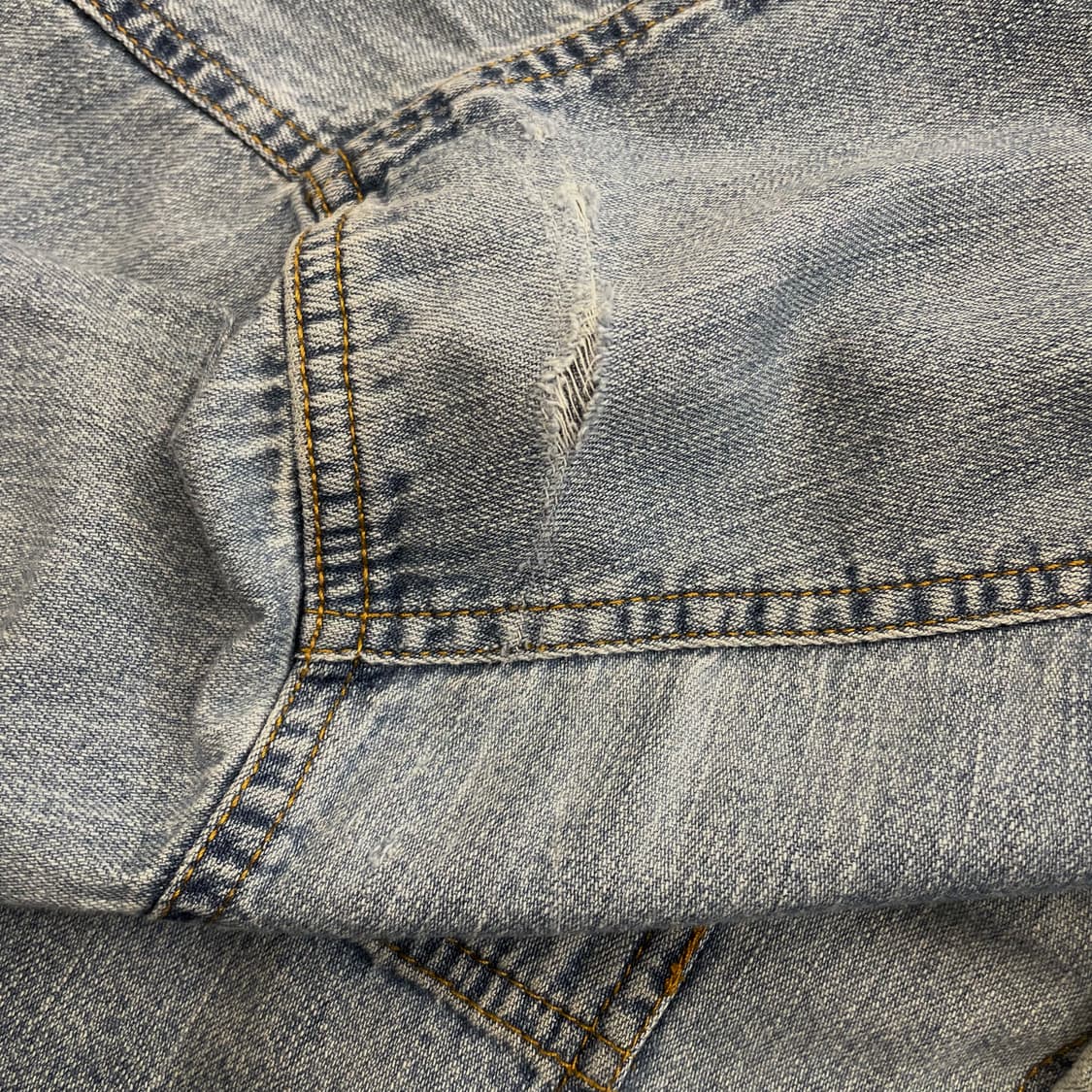 리바이스 레드 탭 클래식 포켓 데님 셔츠 상품이미지7