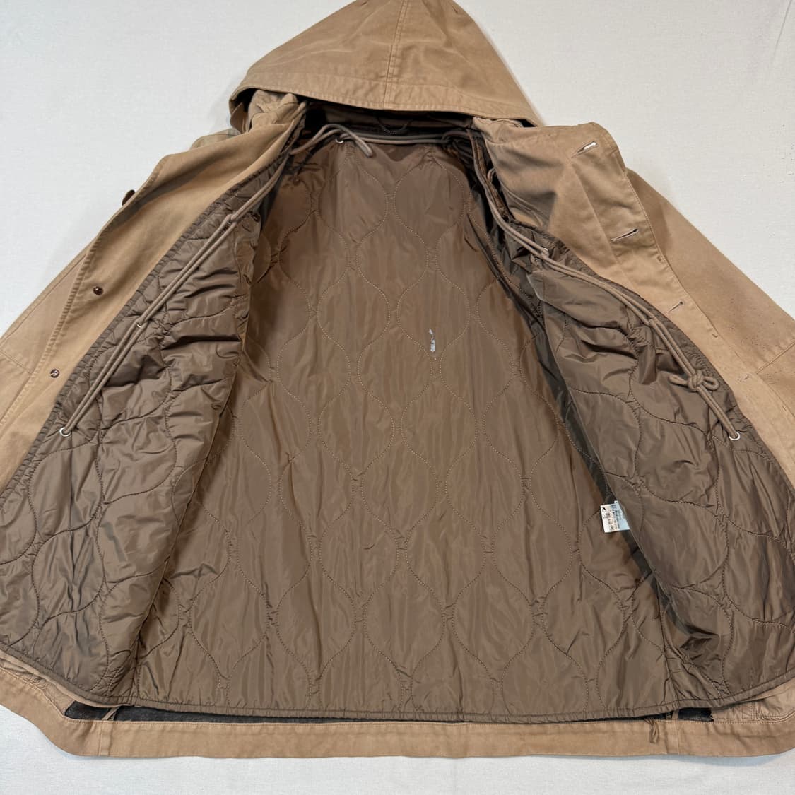 L) CP Company 씨피컴퍼니 퀼팅 안감 필드 후드 자켓 상품이미지4