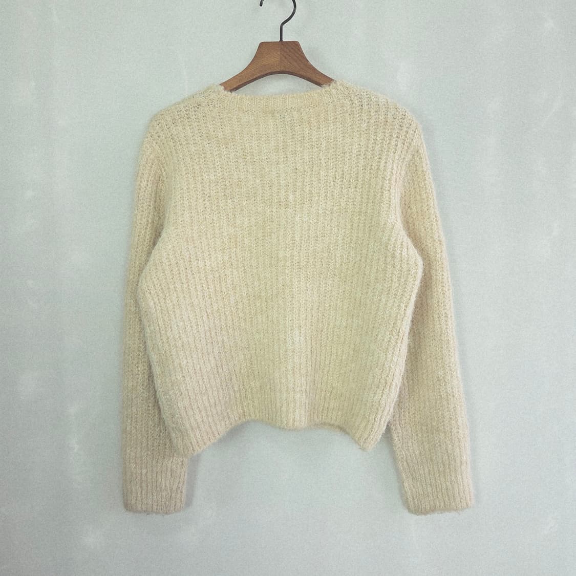 [UNDERSON] 언더슨 헤어리 몽클 니트 여성 상품이미지2