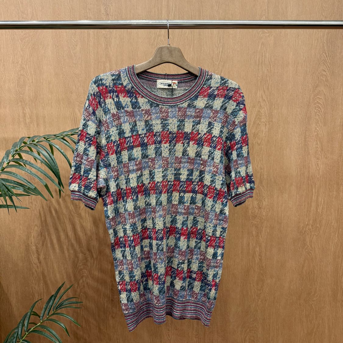 미쏘니 스포츠 니트 반팔 티셔츠 체크 패턴 디테일 멀티컬러 상품이미지1