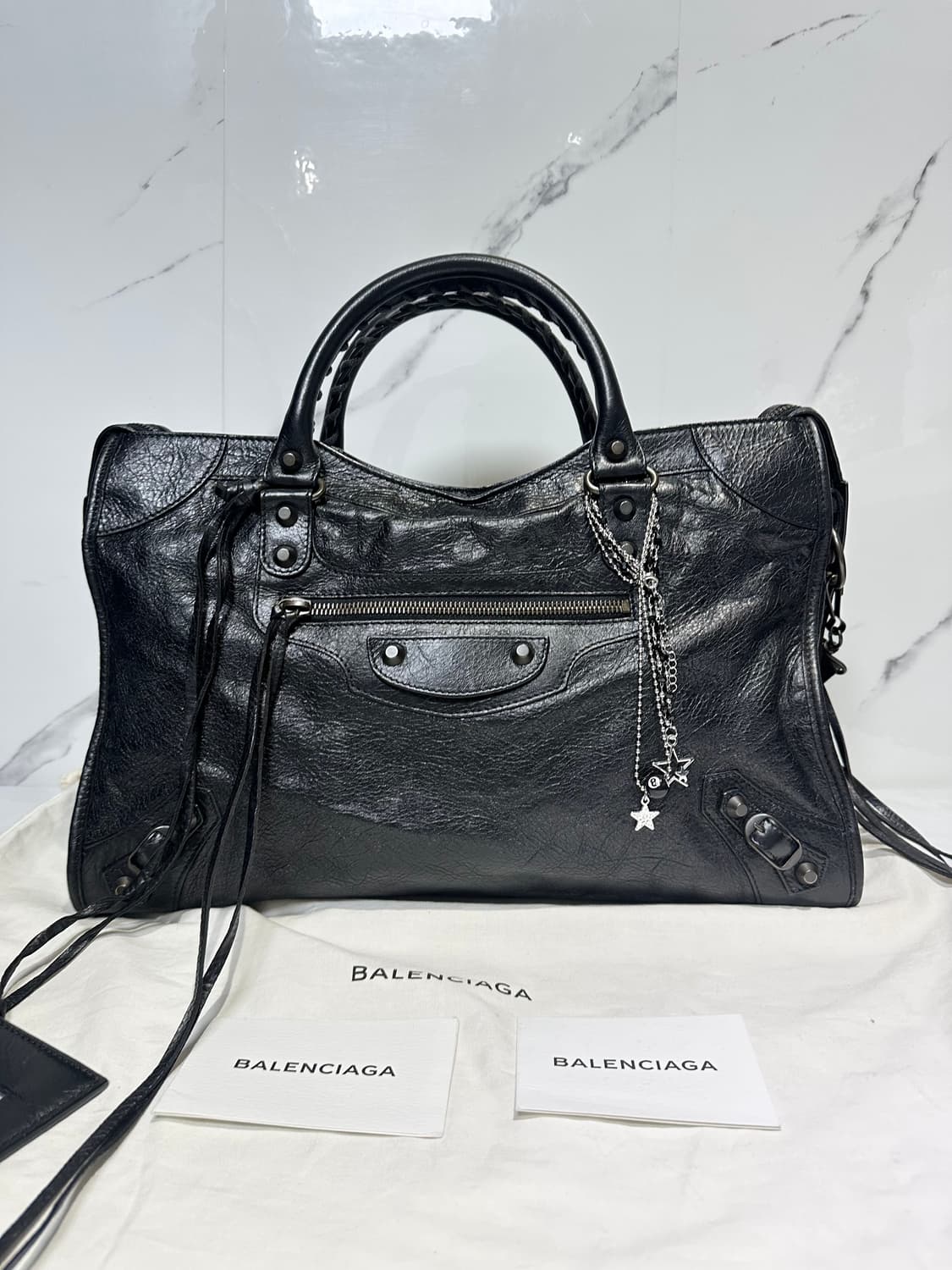 [A+ 정품] 발렌시아가 시티 모터백 미디움 블랙 상품이미지7