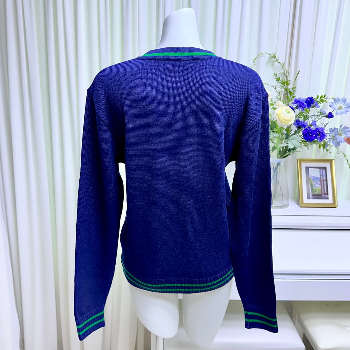 세실맥비 브이넥 니트 상품이미지3