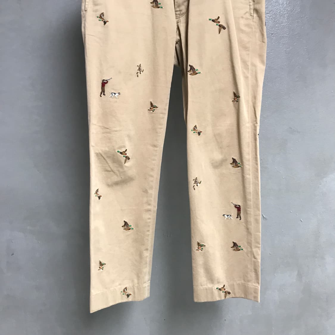 폴로 랄프로렌 멀티 자수 치노 팬츠 베이지 32/32 상품이미지3