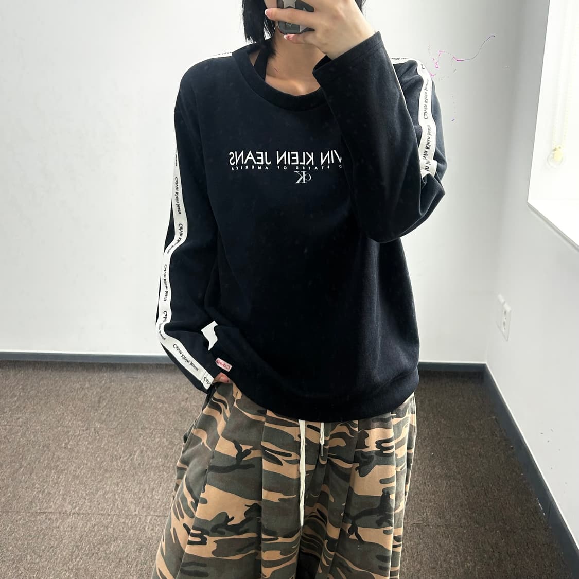 Calvin klein jeans 트랙 맨투맨 상품이미지1