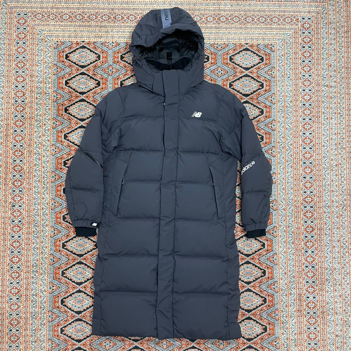 뉴발란스 차콜 덕다운 롱패딩 점퍼 남성M 상품이미지1
