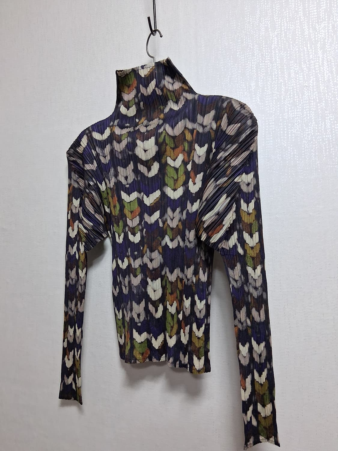 이세이미야케ㅇ플리츠플리즈 히이탑긴팔 표기3 55에서77 상품이미지1