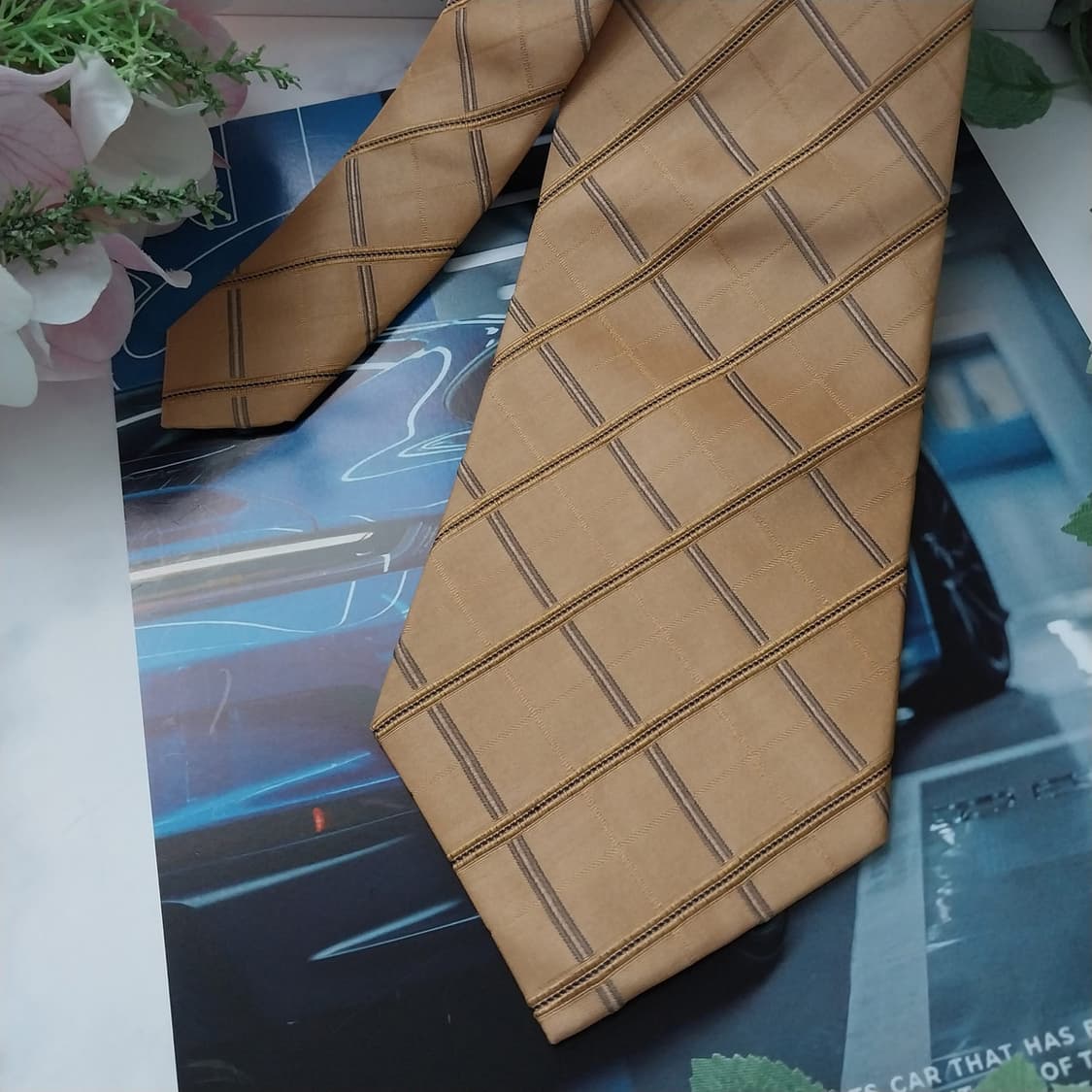 발망 실크 골드 체크 패턴 넥타이 9.6cm A+등급 K1104
 상품이미지2