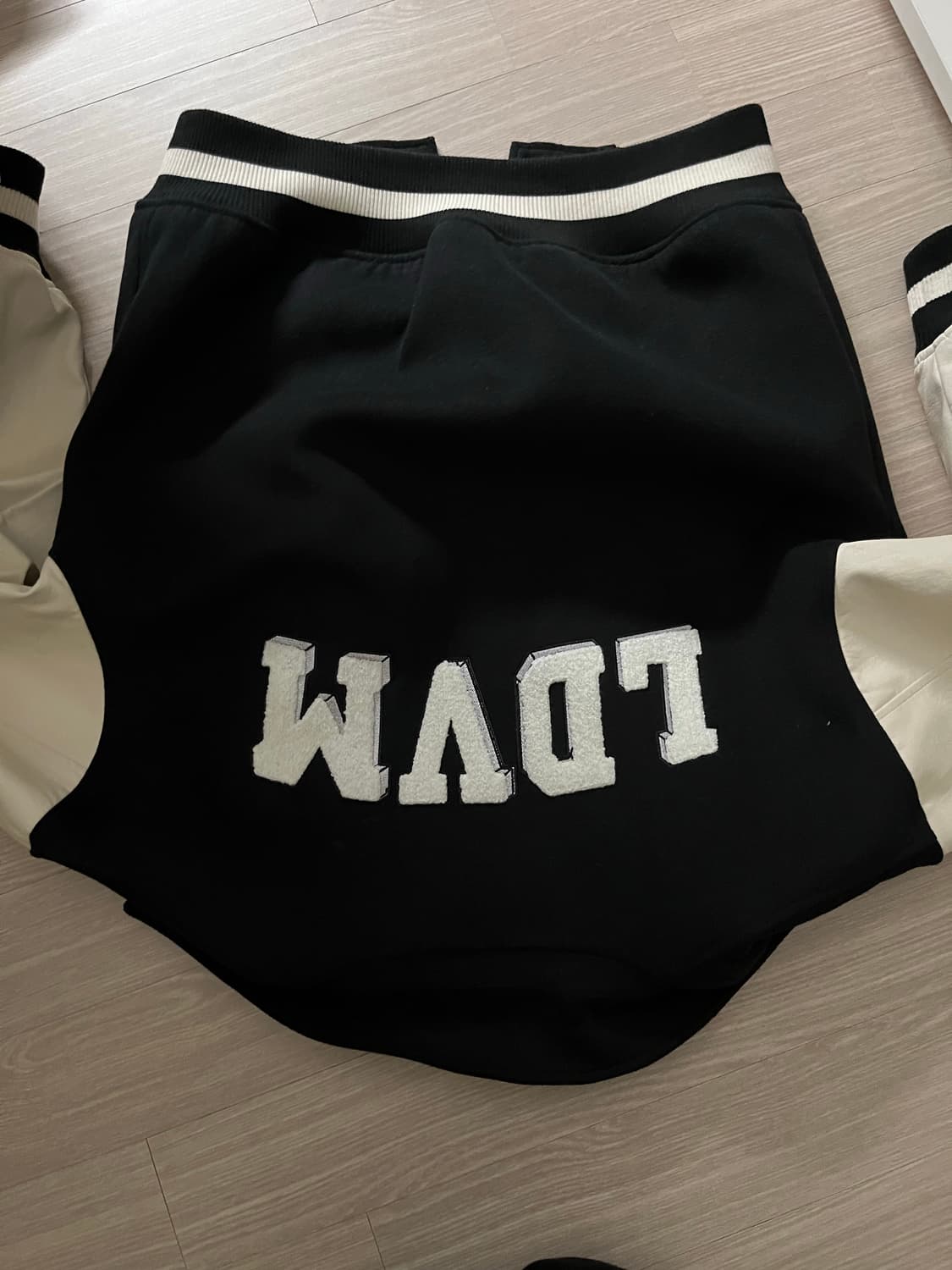 레이디 볼륨 바시티 자켓 상품이미지5