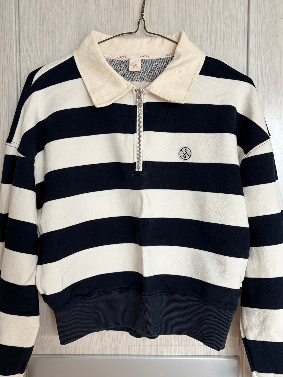 아쎄르 반집업 맨투맨 상품이미지1