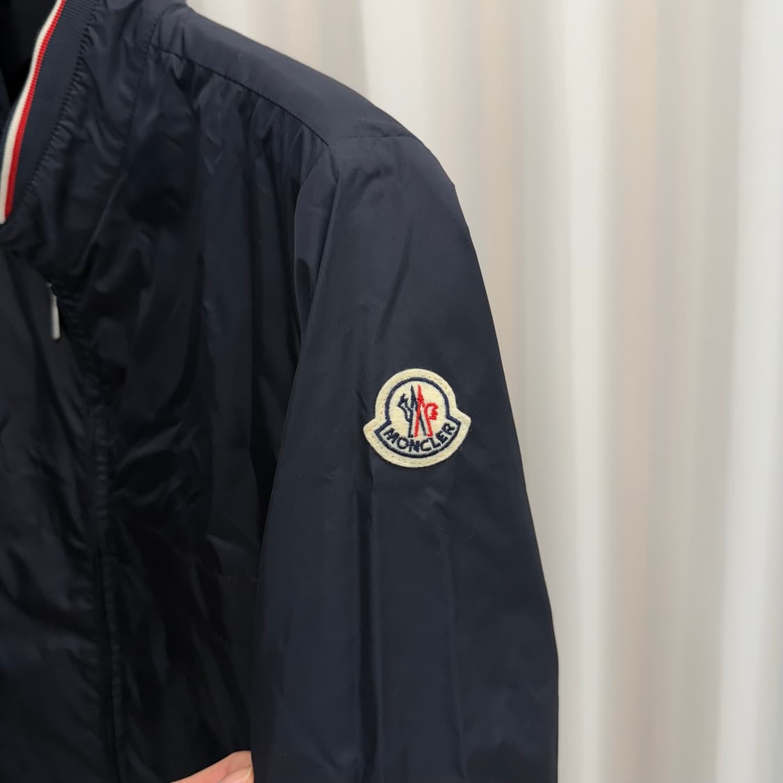 [2] 몽클레어 알버트 바람막이 자켓 상품이미지4