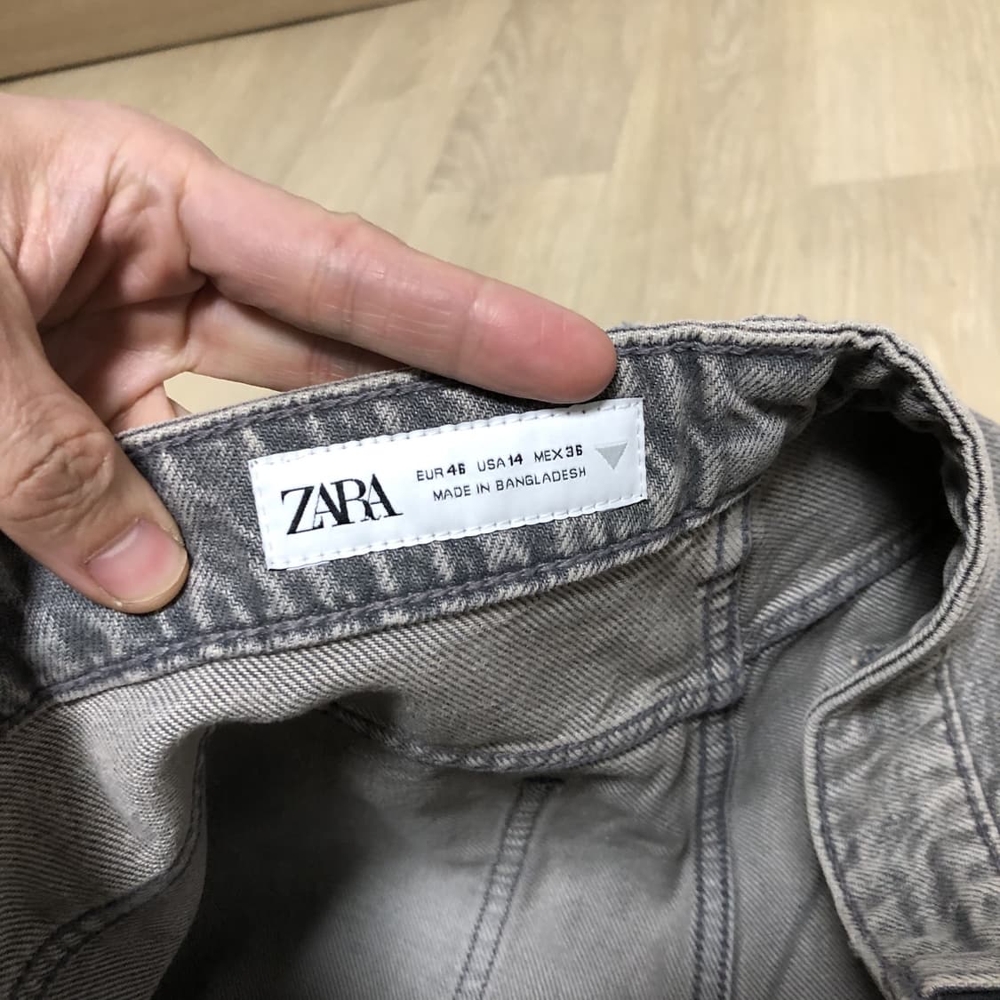 (36) 새상품 자라 ZARA 페이디드 와이드핏 카고 팬츠 워시드 차콜 상품이미지6