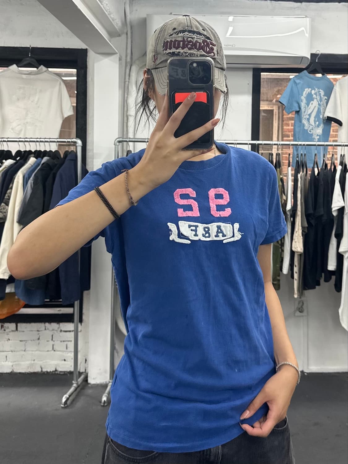 아베크롬비 패치 티셔츠 상품이미지1