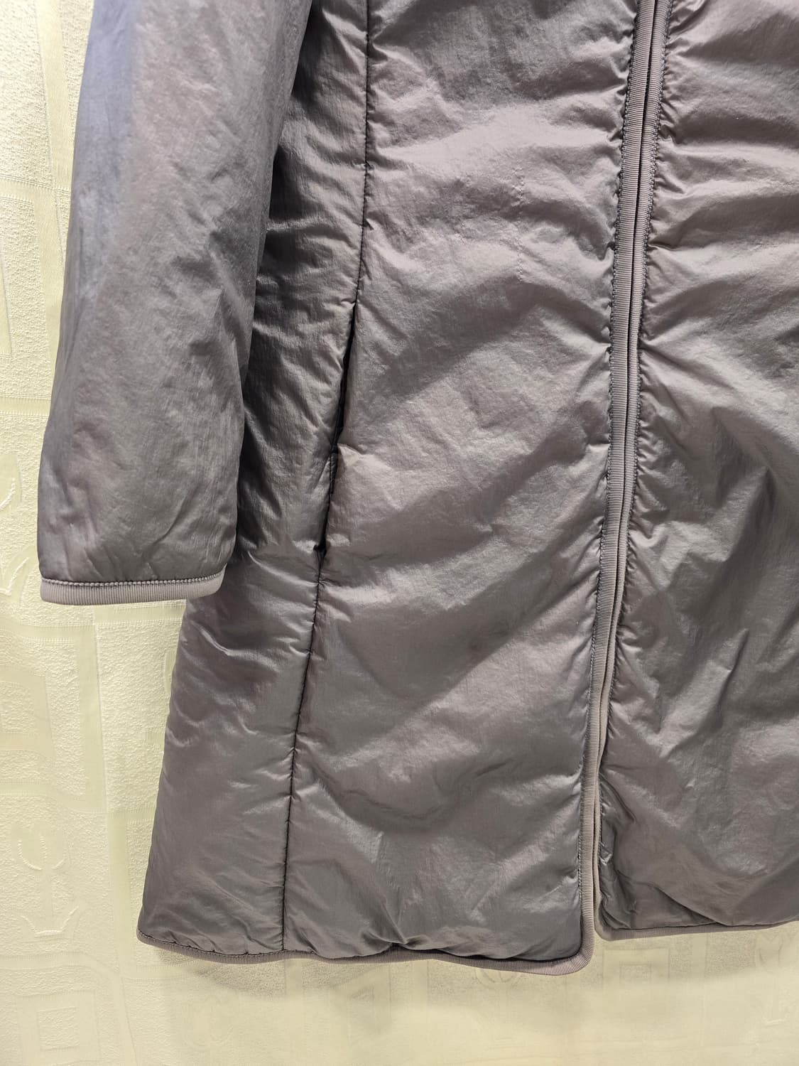 미샤 MICHAA 퀼팅 경량패딩 롱코트 66~77 상품이미지4