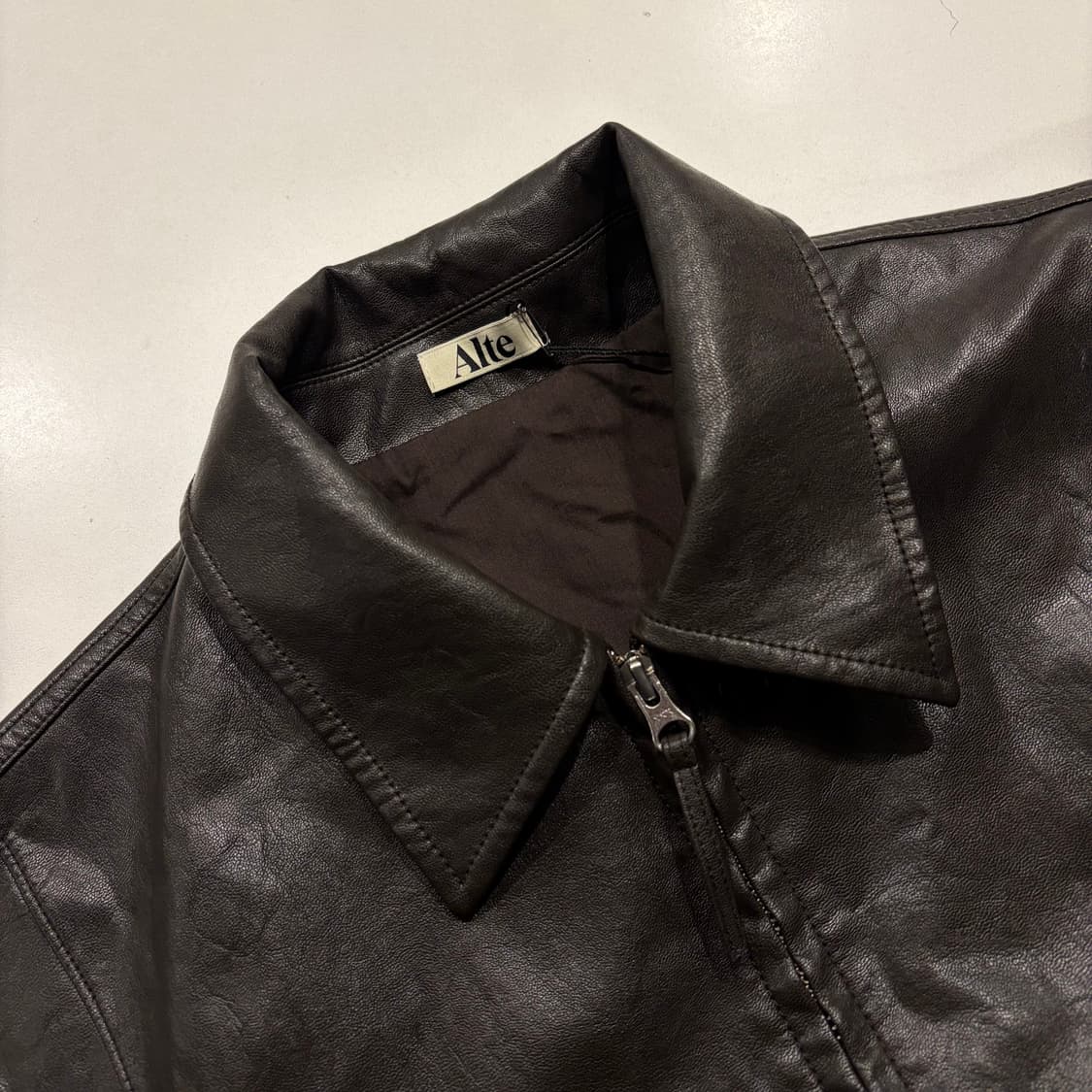 알테 Alte 브라운 레더 봄버 자켓 D175 상품이미지3