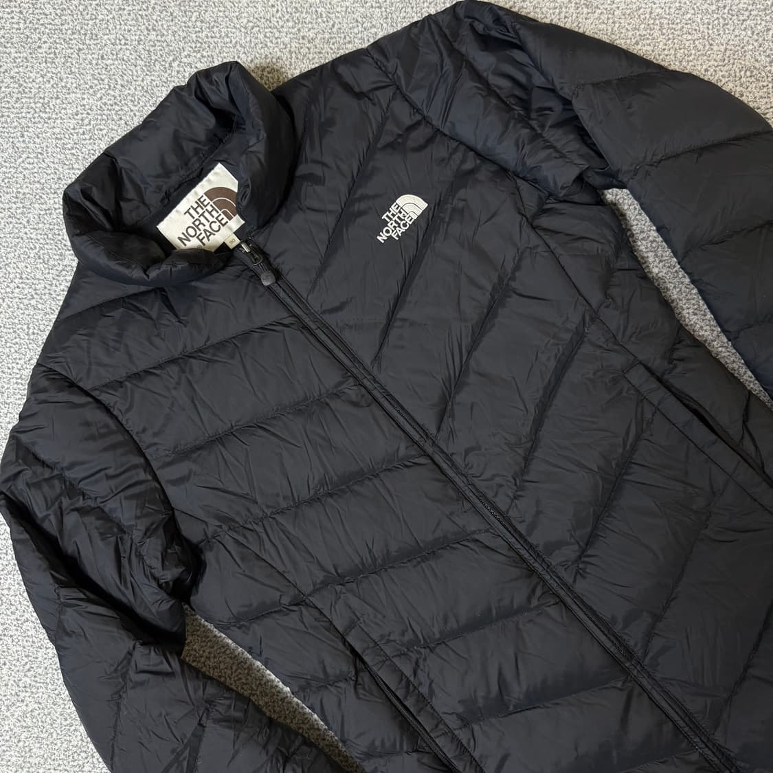 노스페이스 경량 패딩 자켓 여성용 상품이미지1