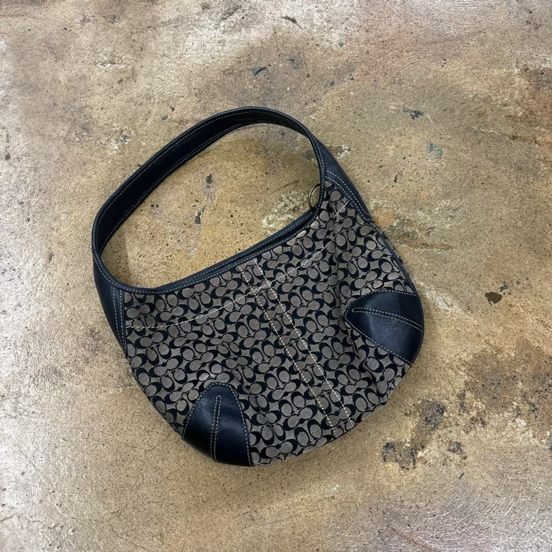 코치 모노그램 숄더백 가방  상품이미지1