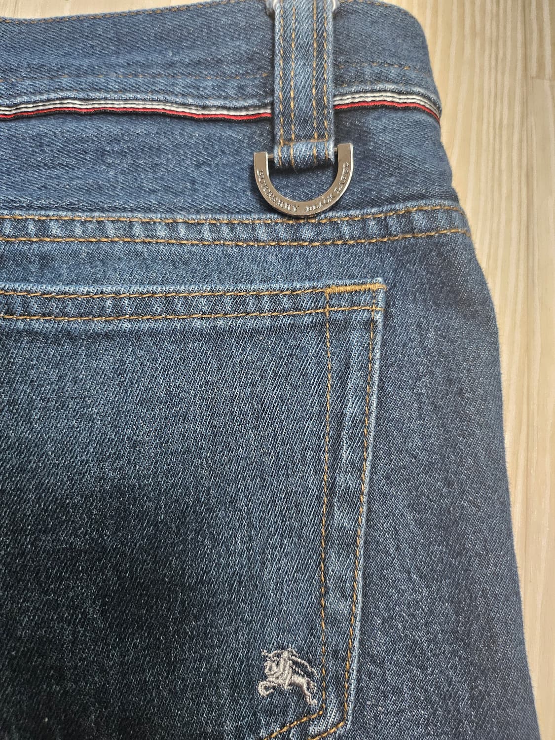 버버리 블랙라벨 여성데님팬츠 상품이미지6
