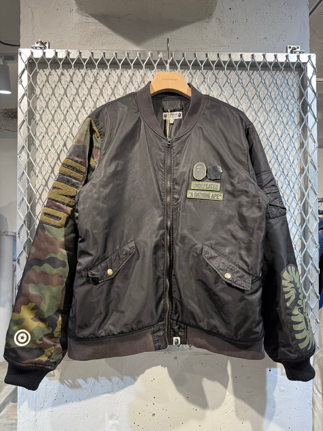 17AW 베이프 x 언디핏 카모 슬리브 MA-1 봄버 자켓 상품이미지4