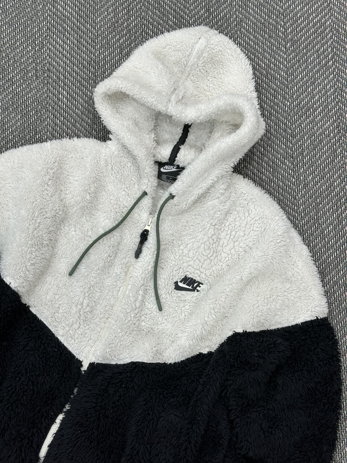 나이키 크롭후리스집업 M 상품이미지2