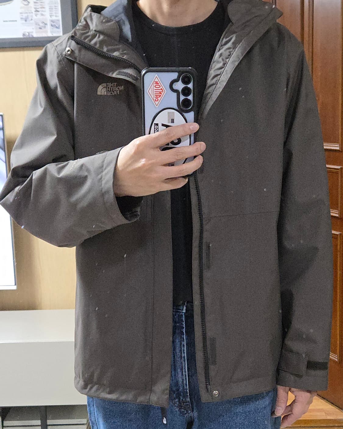 (착샷) 노스페이스 바람막이 시티 트리클라이메이트 자켓 상품이미지8