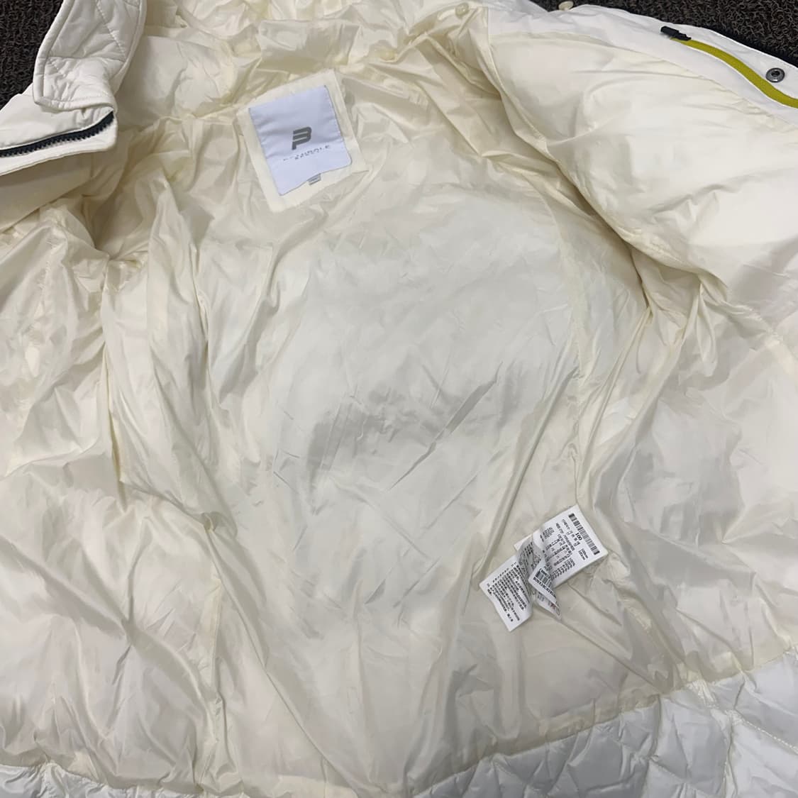 빈폴 여성 구스다운 후드 패딩 점퍼 100사이즈 상품이미지8