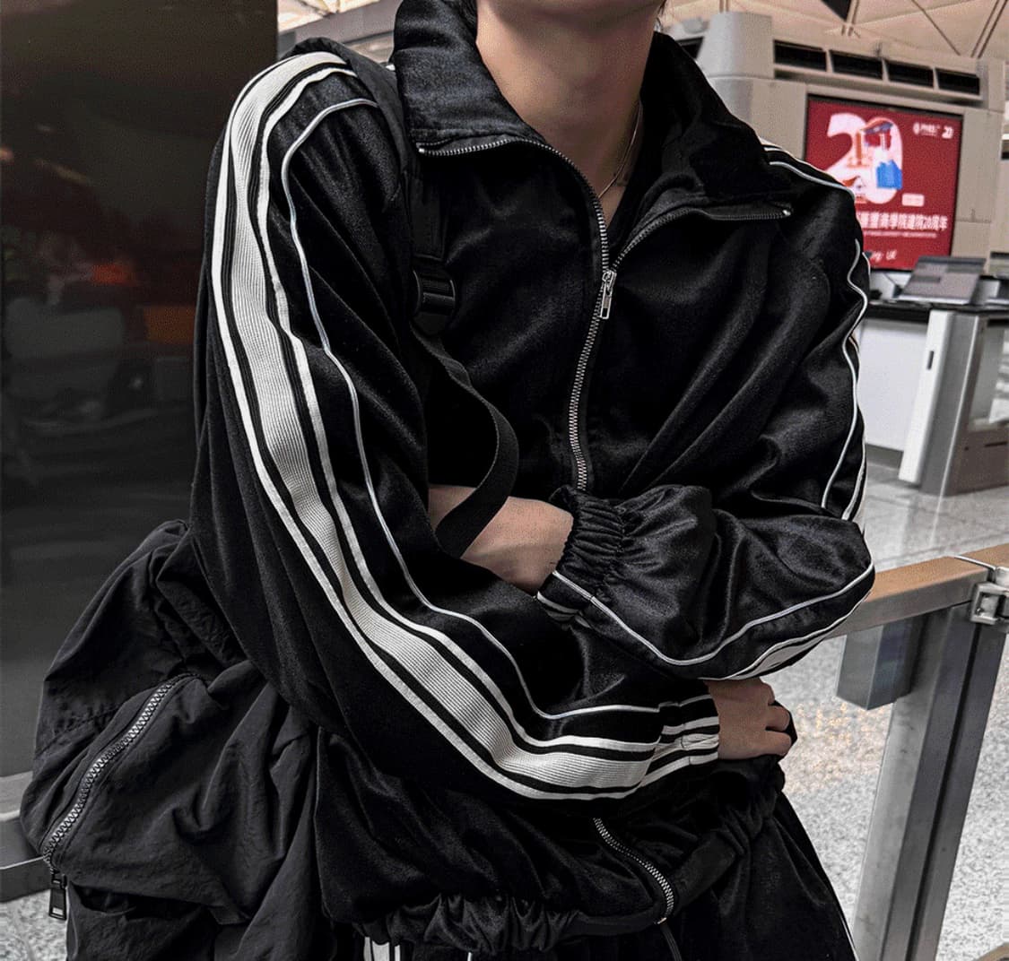 벨벳 트랙 집업 상품이미지1