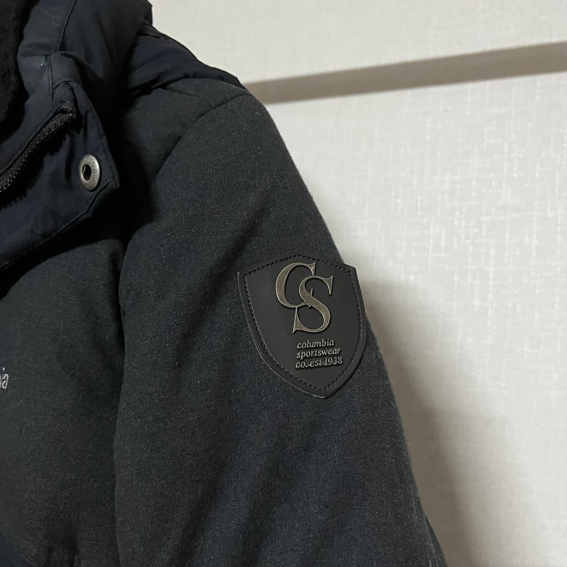 컬럼비아 구스다운 롱패딩 M 상품이미지4