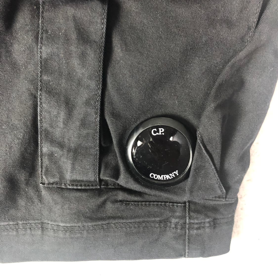 CP 컴퍼니 렌즈 반바지  상품이미지4