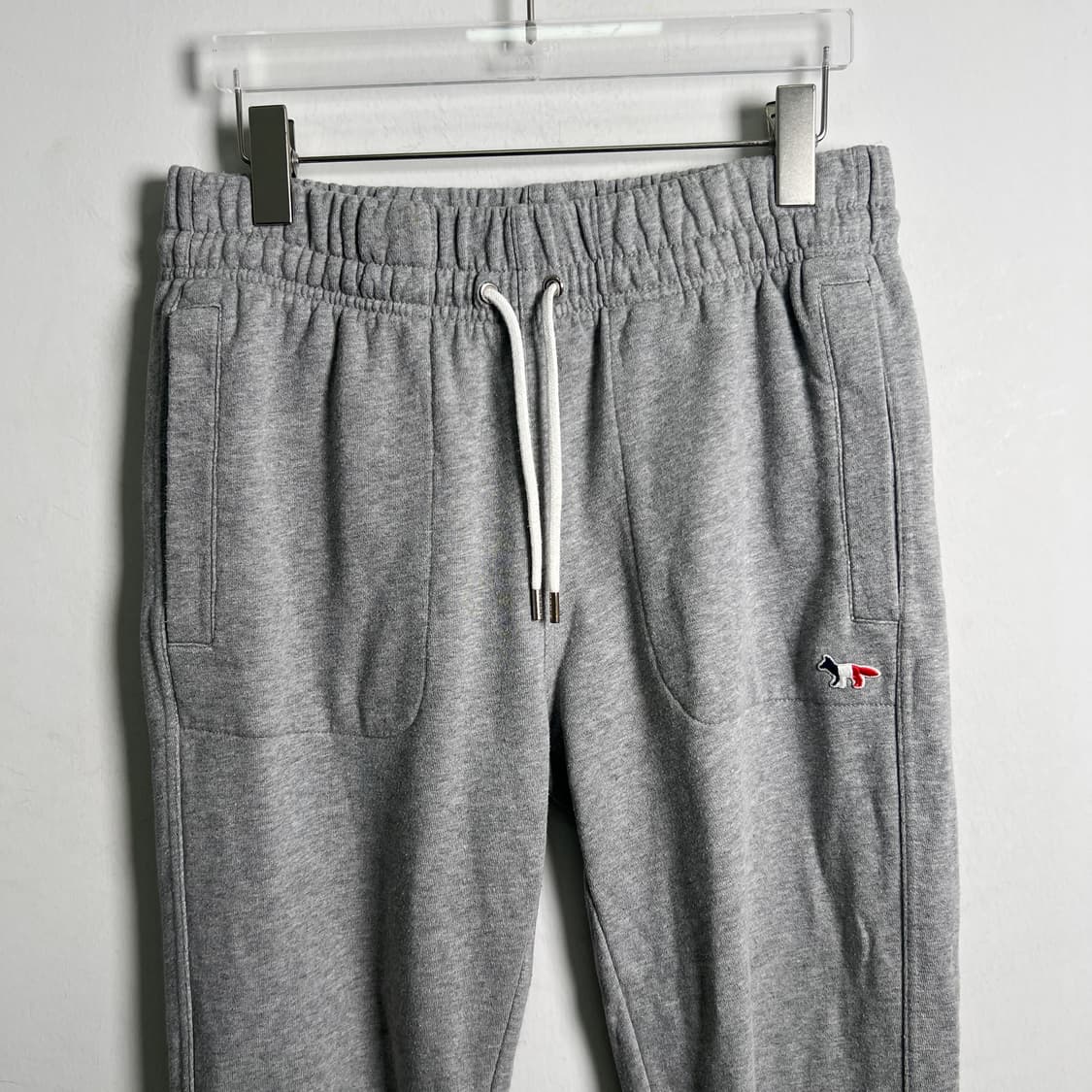 메종키츠네 트리컬러 폭스 패치 조거 팬츠 S 상품이미지4