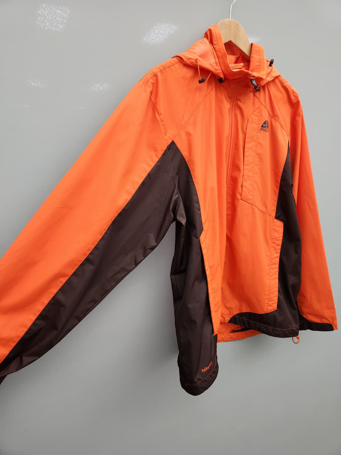 나이키 ACG 오렌지/브라운 바람막이 후드 자켓 상품이미지3