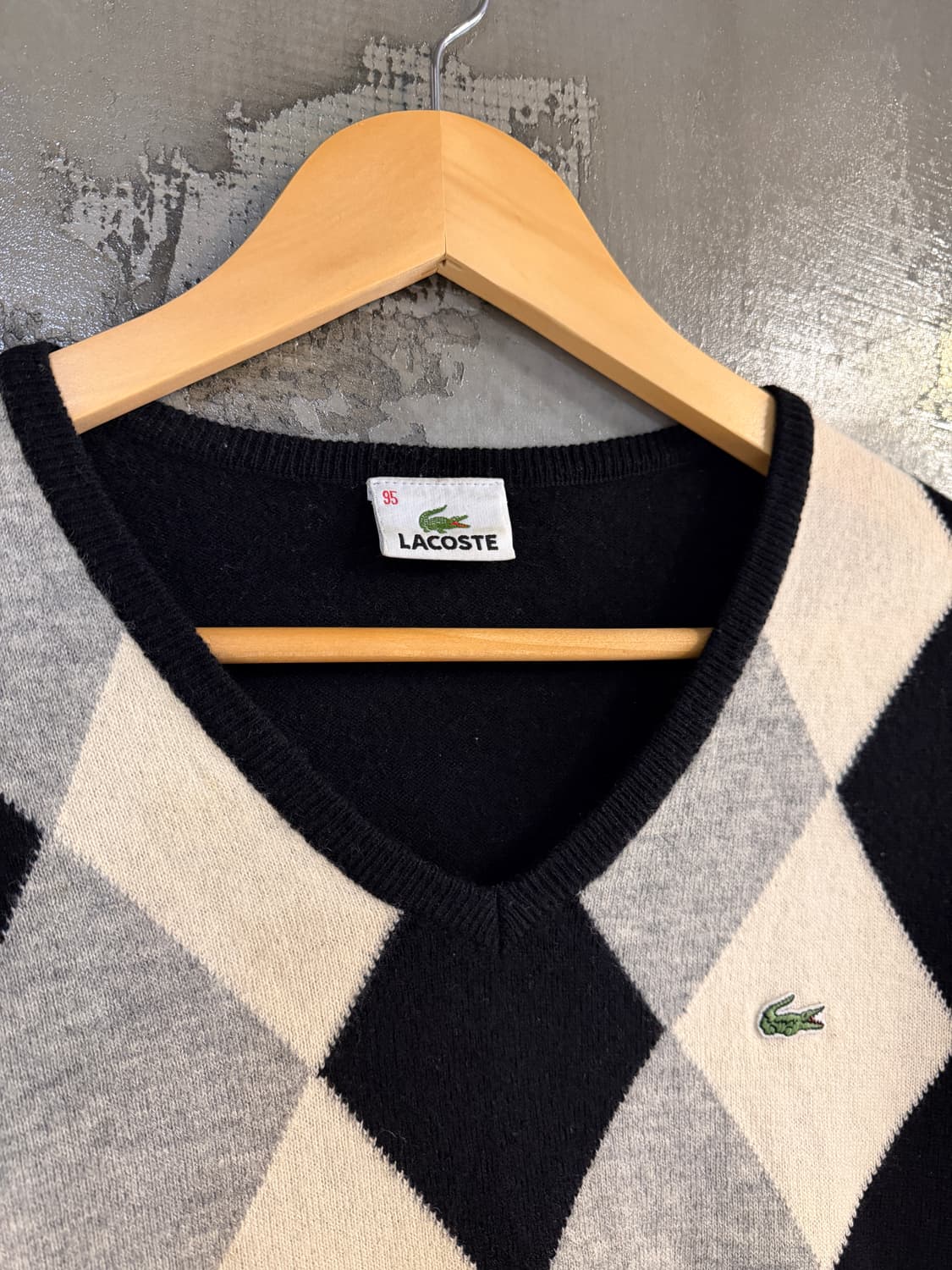 라코스테 브이넥 블랙니트 95 상품이미지3