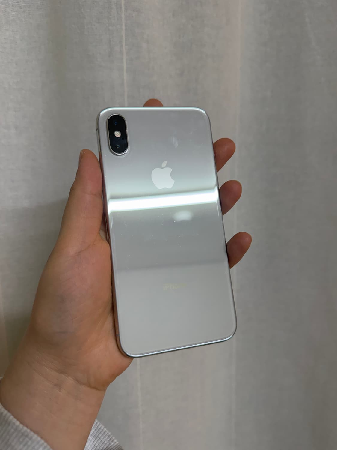 아이폰xs 실버 64GB 상품이미지1