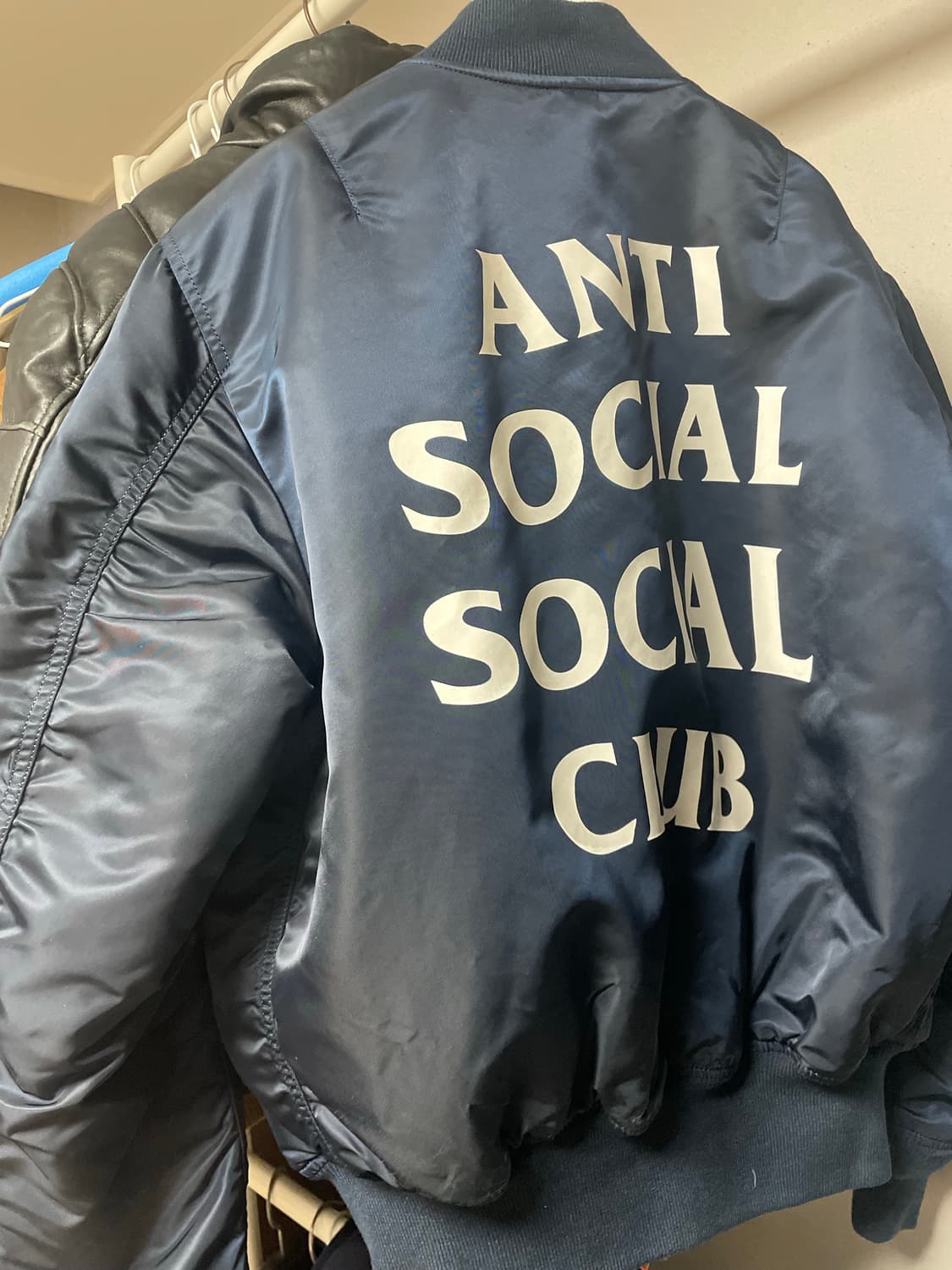 안티소셜클럽 필포유미 봄버 상품이미지4