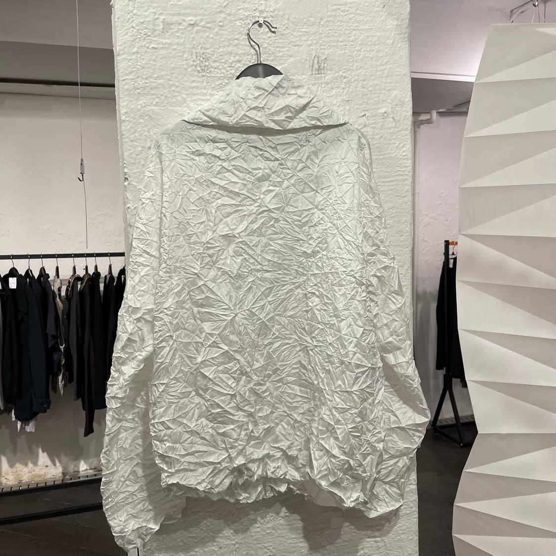 이세이미야케 주름가공 풀오버 셔츠 상품이미지3