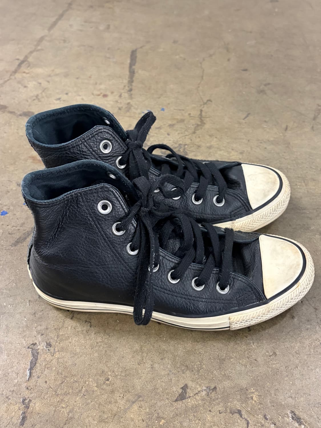 컨버스 블랙 레더 하이 스니커즈 230 상품이미지3