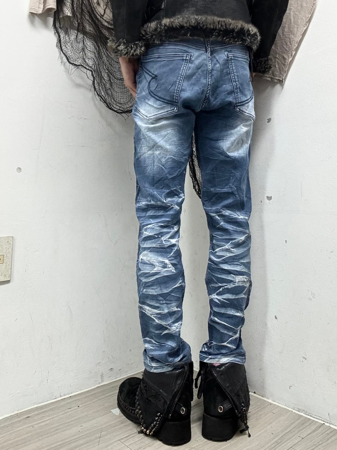 [SEMANTIC DESIGN]Y2K Crack Washed Pants 상품이미지4
