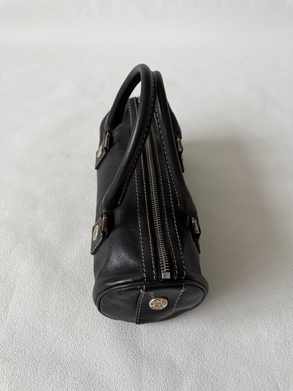 마이클코어스(MICHAEL KORS) 레더 원통 토트백 상품이미지5