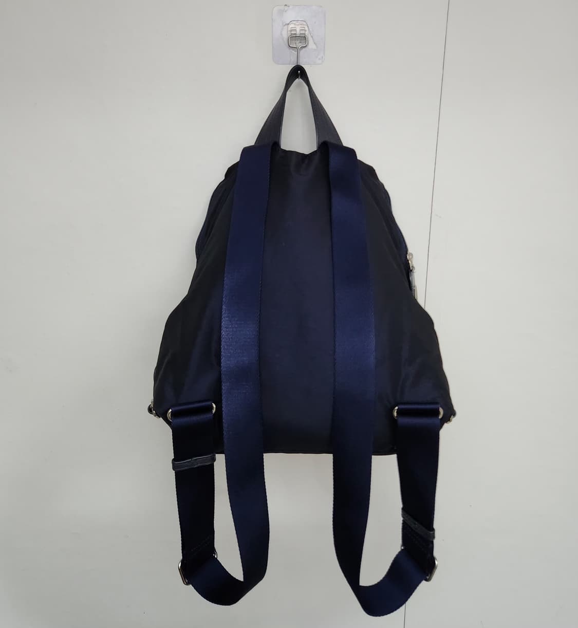 만다리나덕 나일론백팩 상품이미지7