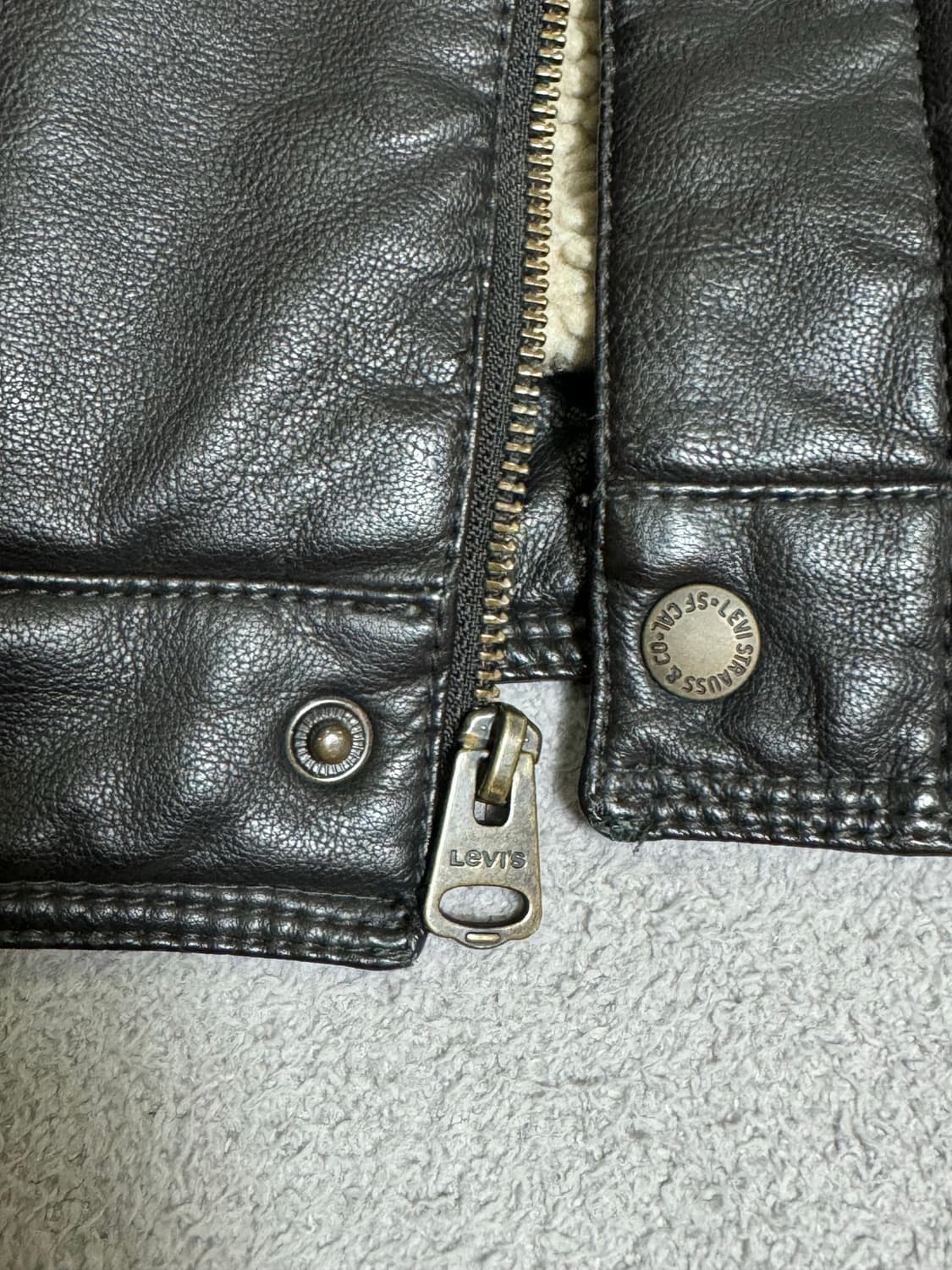 Levi’s 리바이스 비건레더 가죽 쉐르파 자켓  상품이미지9