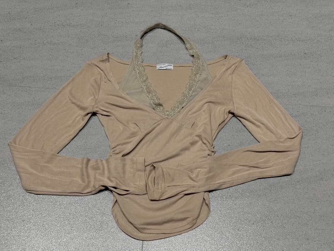 플노팔 Amelia Lace Halter Long Sleeve Top 상품이미지5