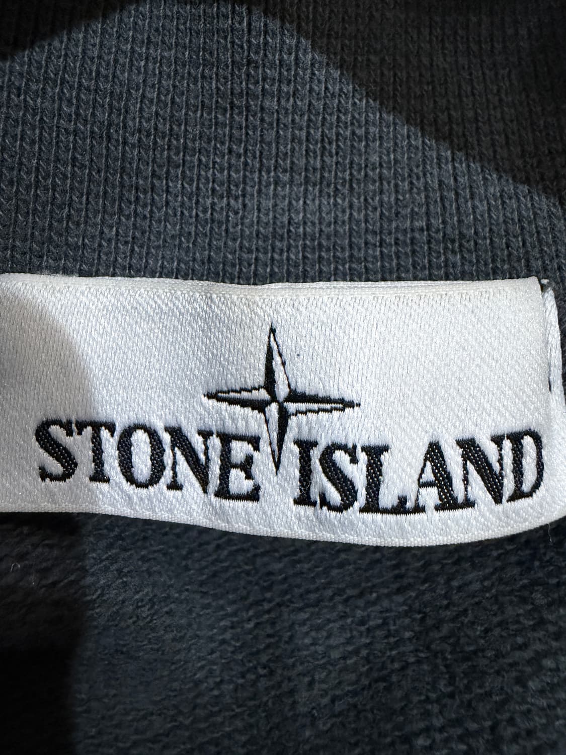 스톤아일랜드 하프 집업 스웻 셔츠 상품이미지6