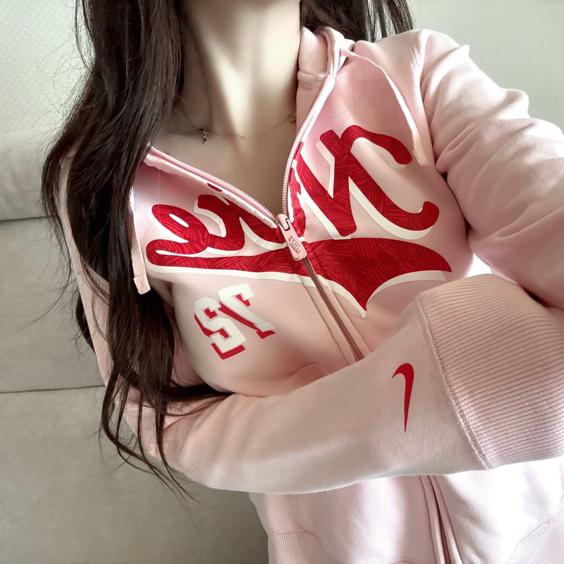 나이키 딸기우유 후드집업 상품이미지1