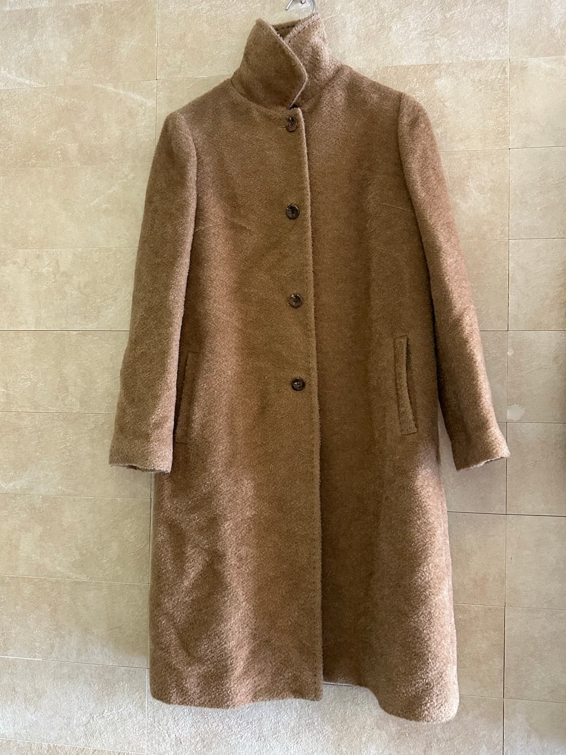 쉬즈미스 브라운 스탠드넥 코트 55 상품이미지1