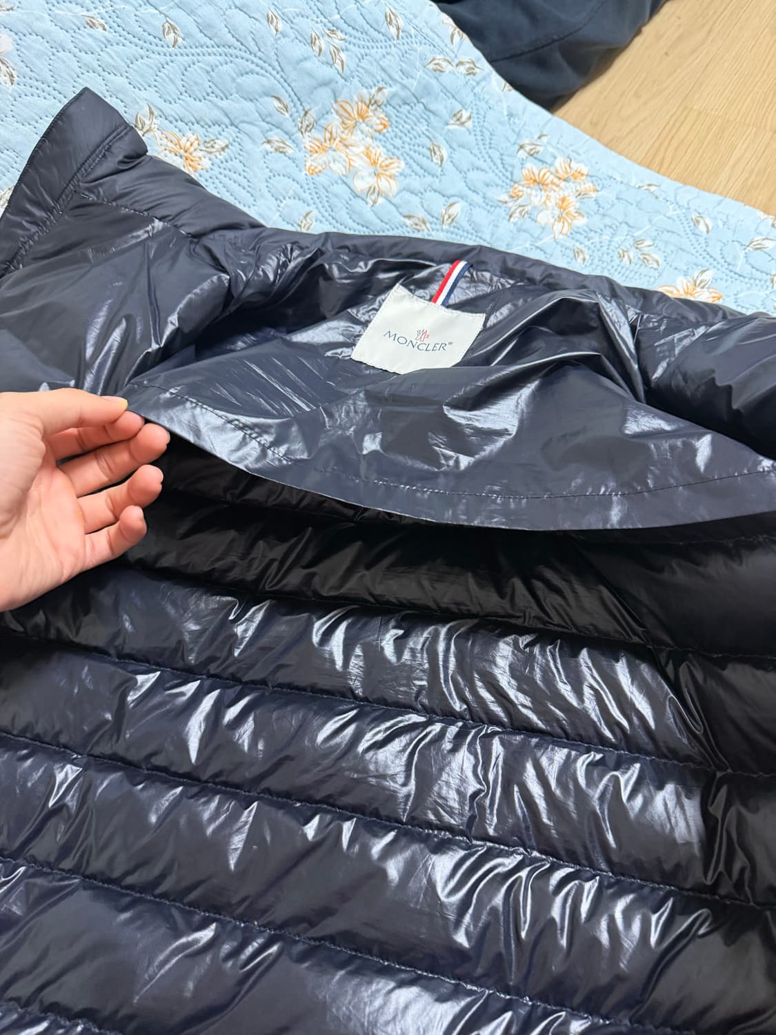 Moncler Maya Navy Blue 상품이미지7