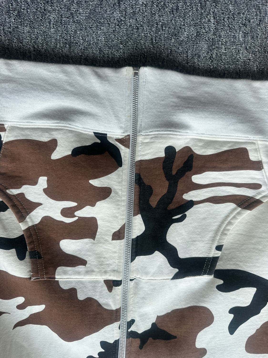 [L] 16FW 슈프림 립 로고 후드 집업 상품이미지5